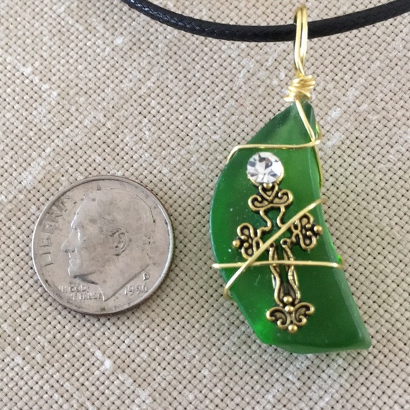 Sea Glass Green Necklace with Cross and Earrings - Picture 2 of 3